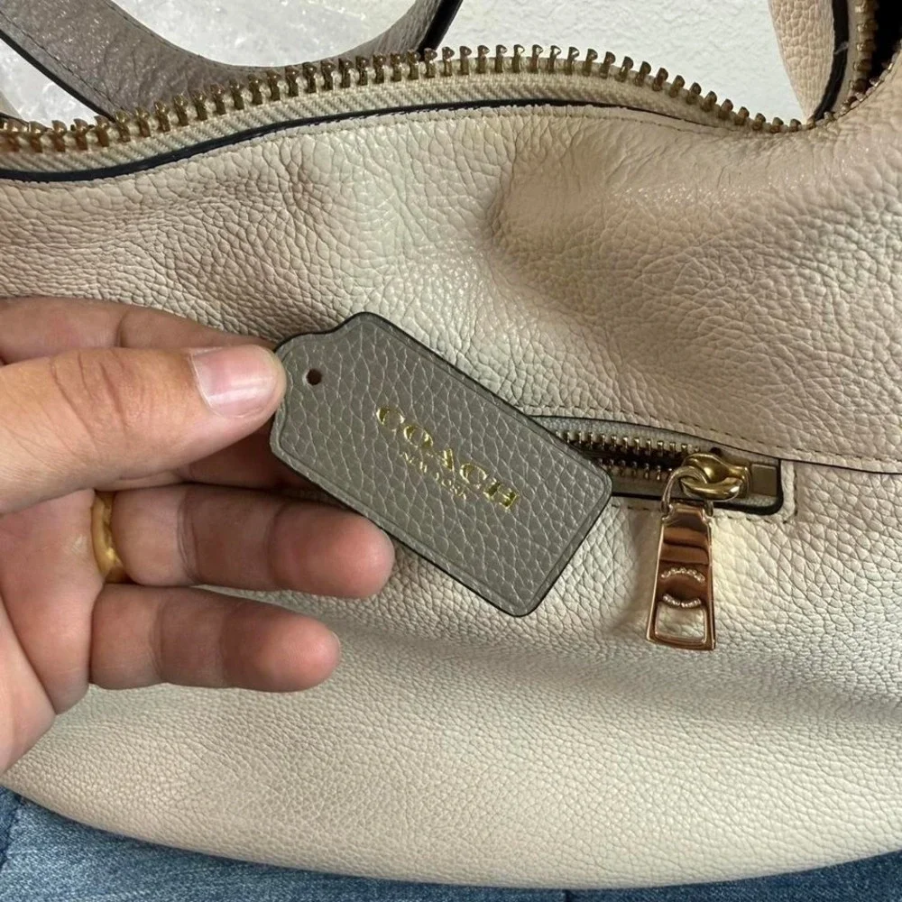 Coach white leather hobo‎ bag